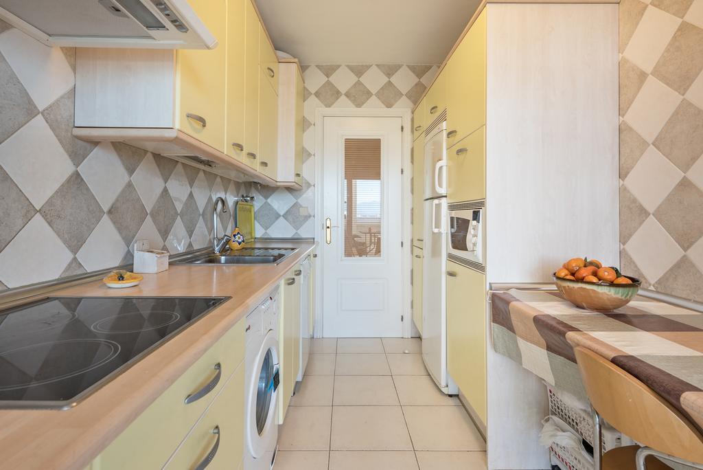 Atico La Marina Apartment มาร์เบยา ภายนอก รูปภาพ