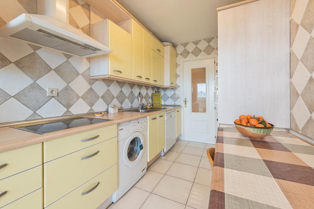 Atico La Marina Apartment มาร์เบยา ภายนอก รูปภาพ
